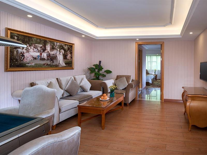 Vienna Hotel Dongguan Hengli Zhongshan Road Eksteriør billede
